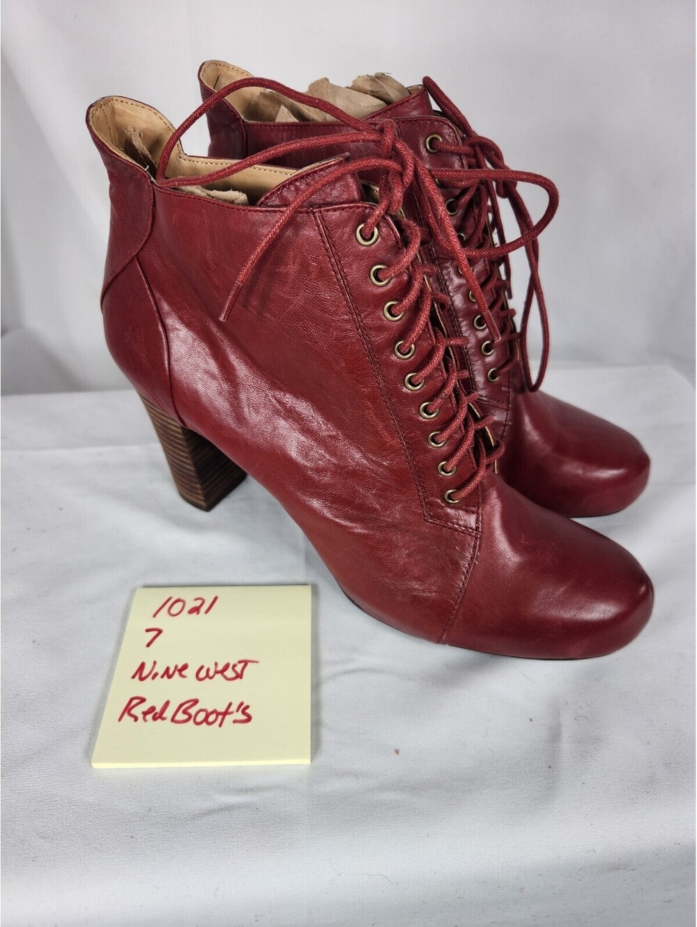 Nine West NWOT Red Leather Lace-Up Ankle Booties Size 7